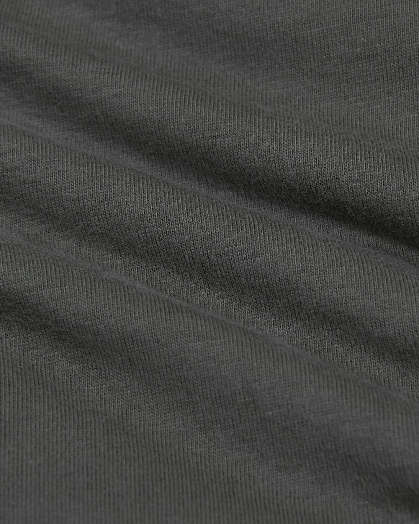 Carbon Short Classic Crew Neck