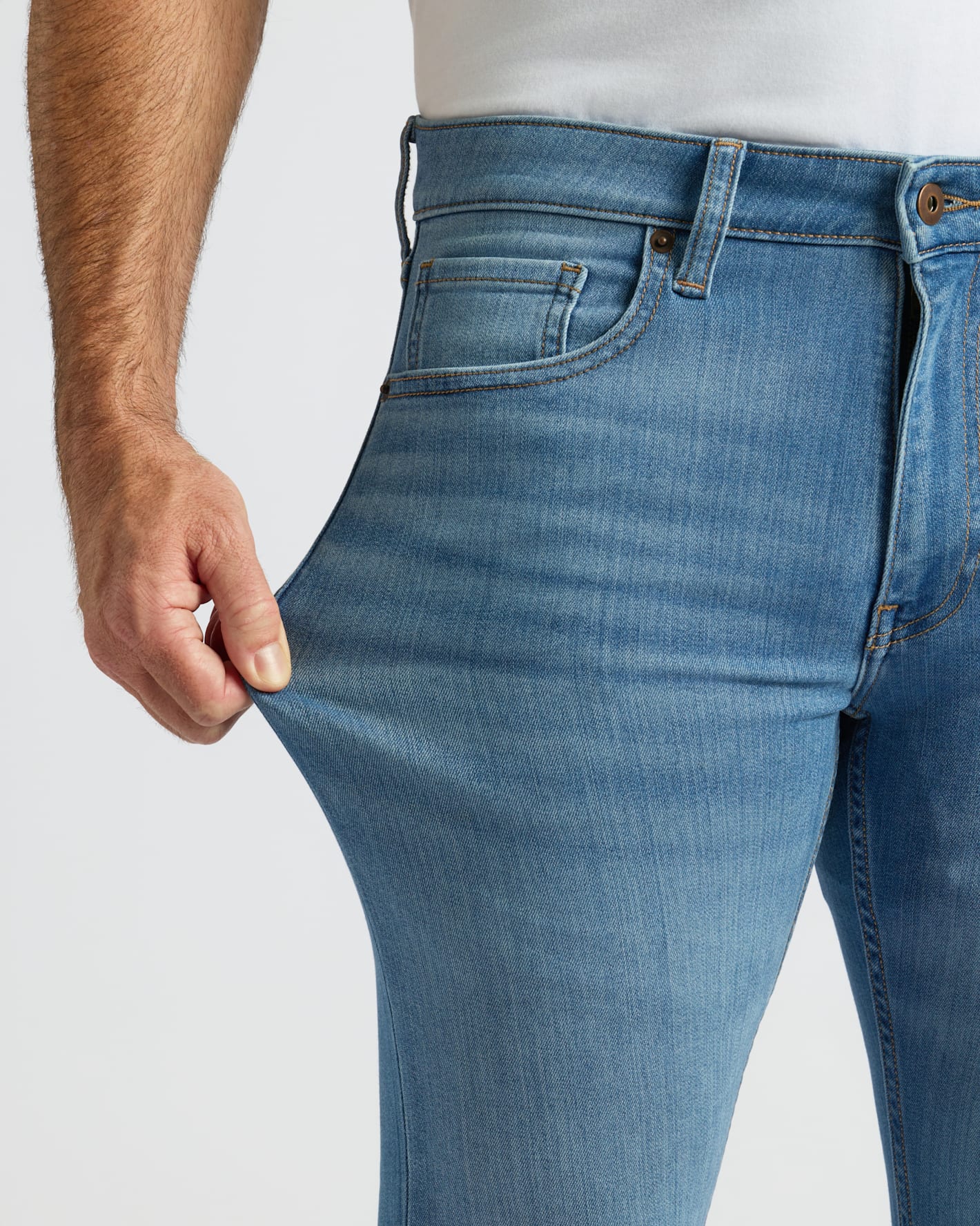 Slim Indigo and Medium Wash Comfort Stretch Jeans 2-Pack