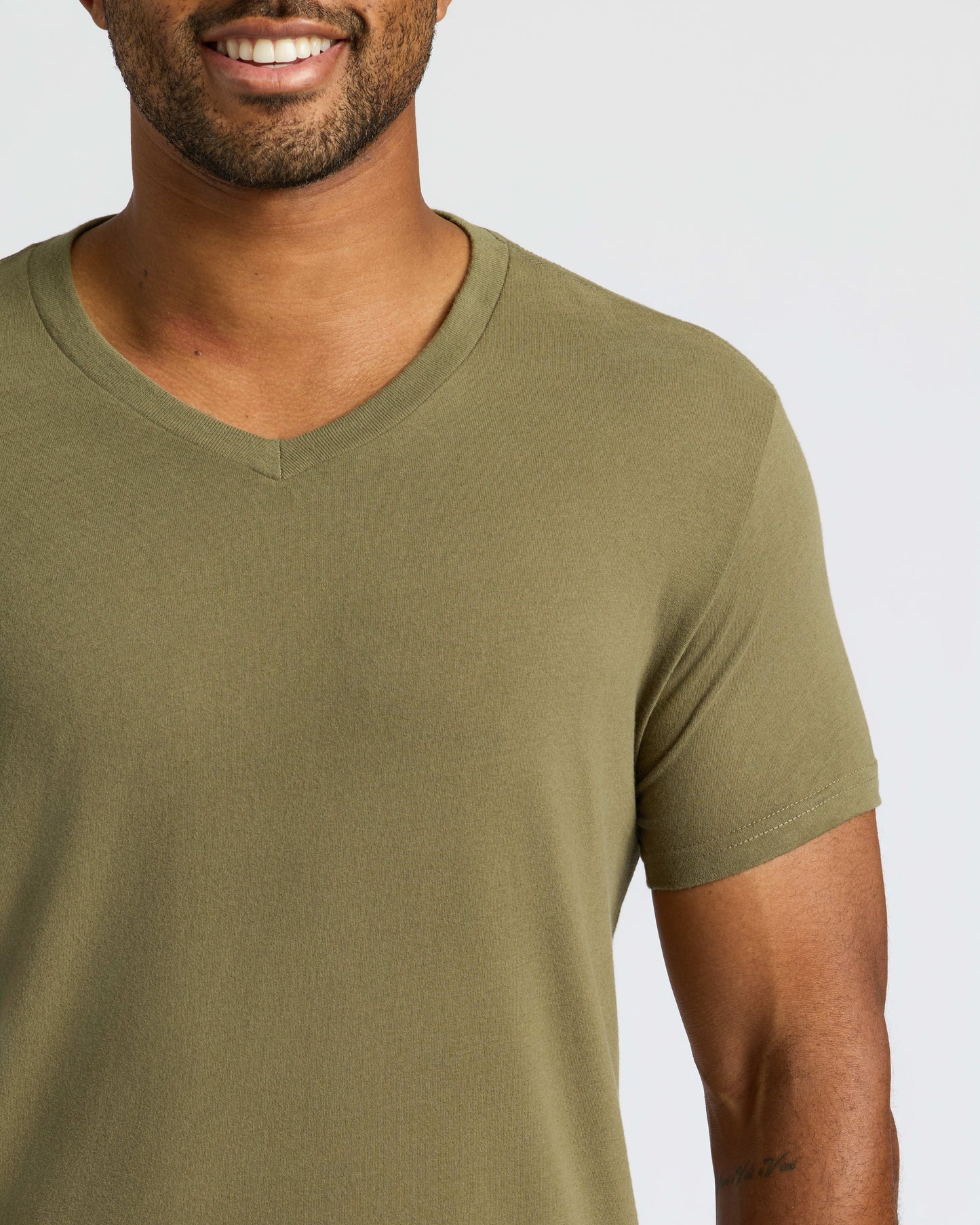 Classic V-Neck 3-Pack