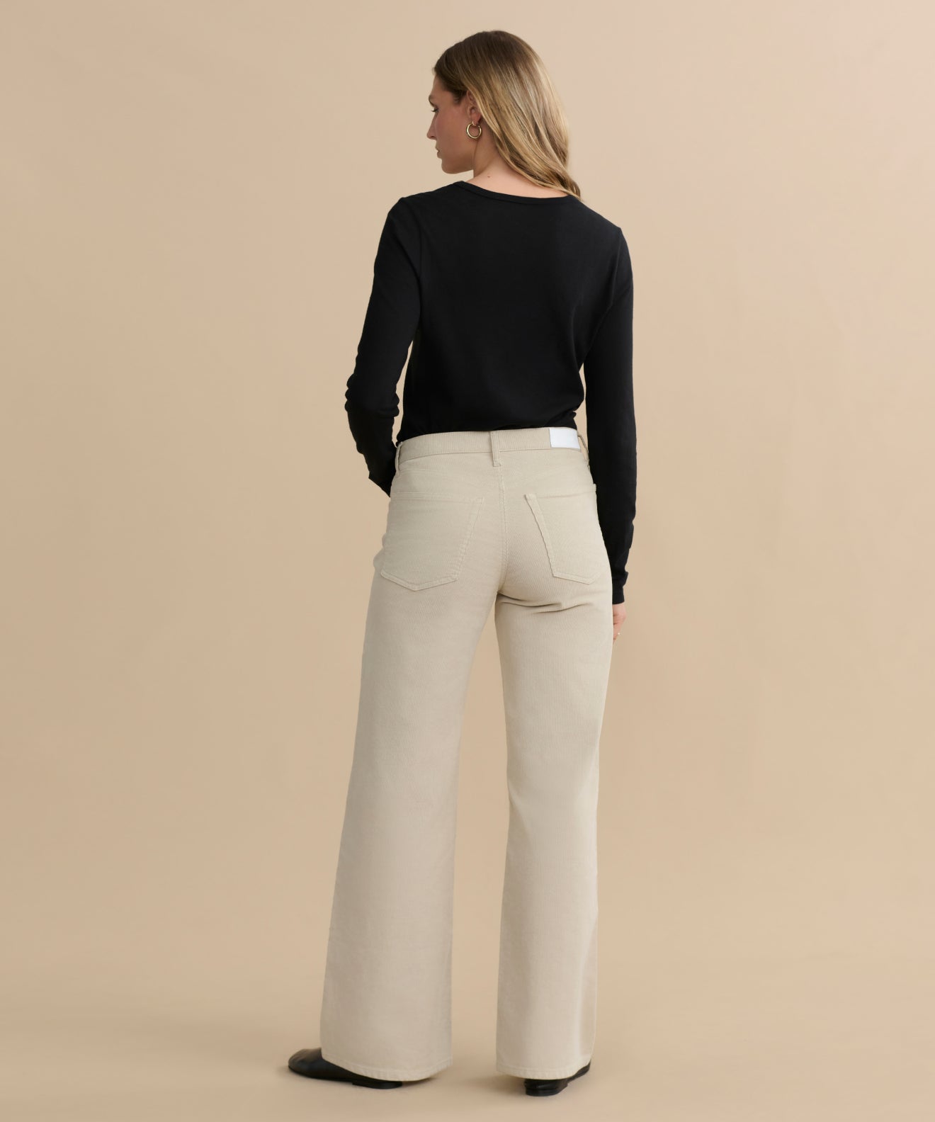 Mid Rise Wide Leg