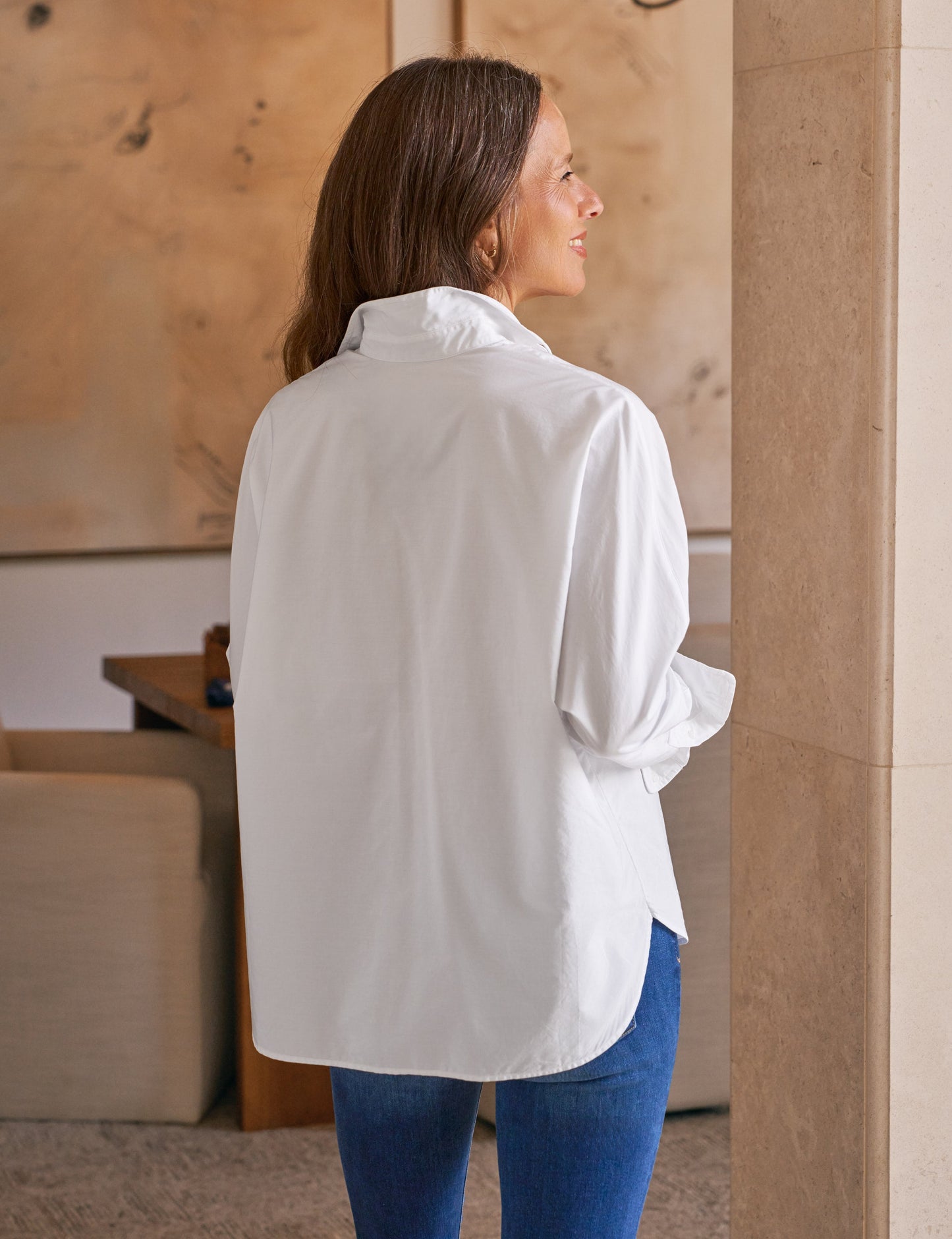 OONA White, Italian Superluxe