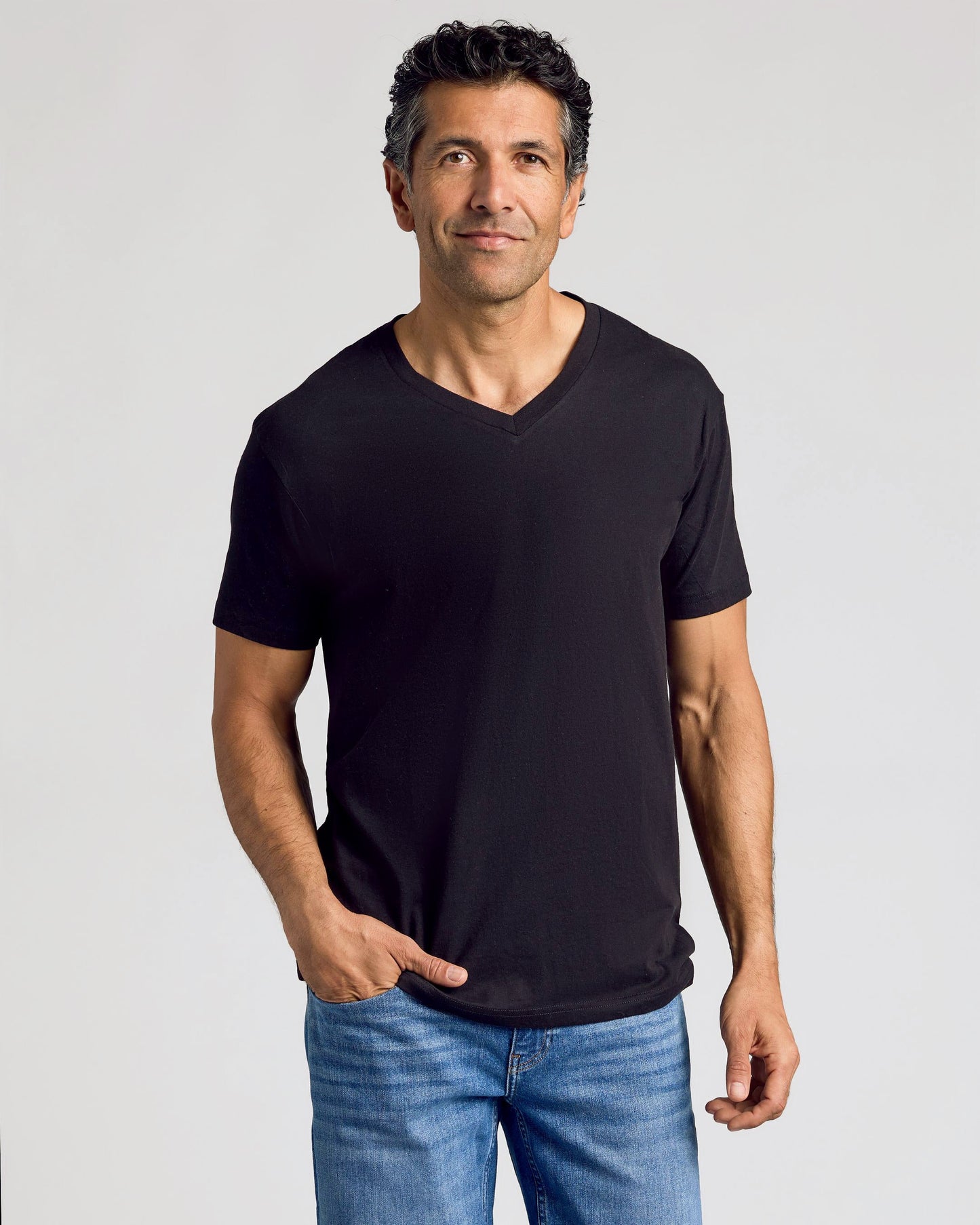 Black & White V-Neck 10-Pack