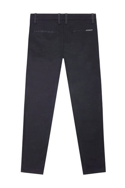 Essential Chino Pants