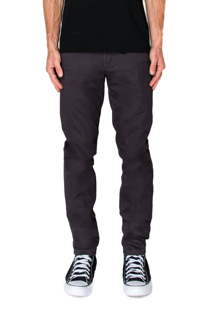 Essential Chino Pants