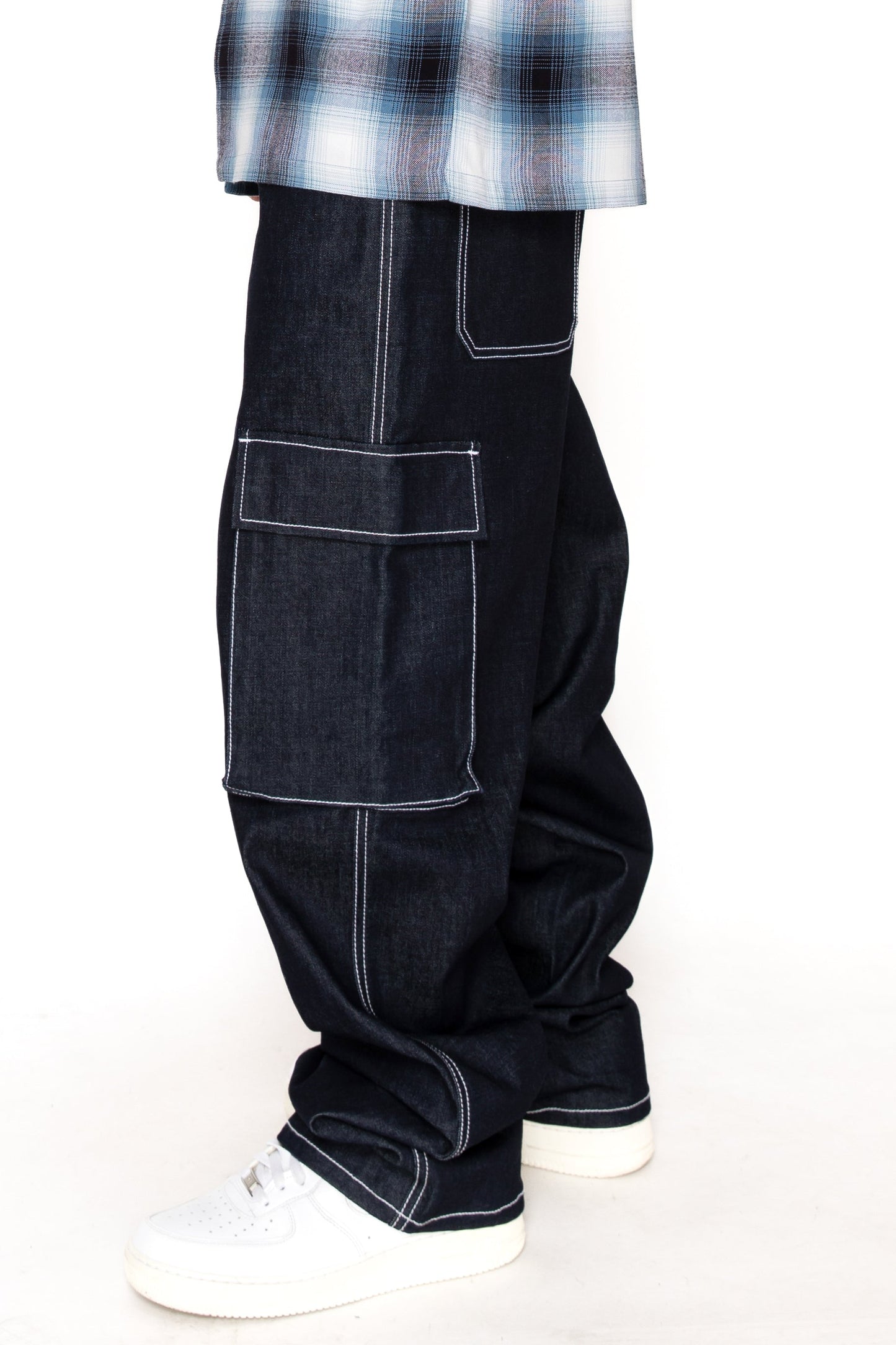 VALOR Baggy Fit Raw Denim Cargo Jeans
