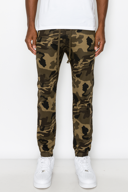 Essential Jogger Pants