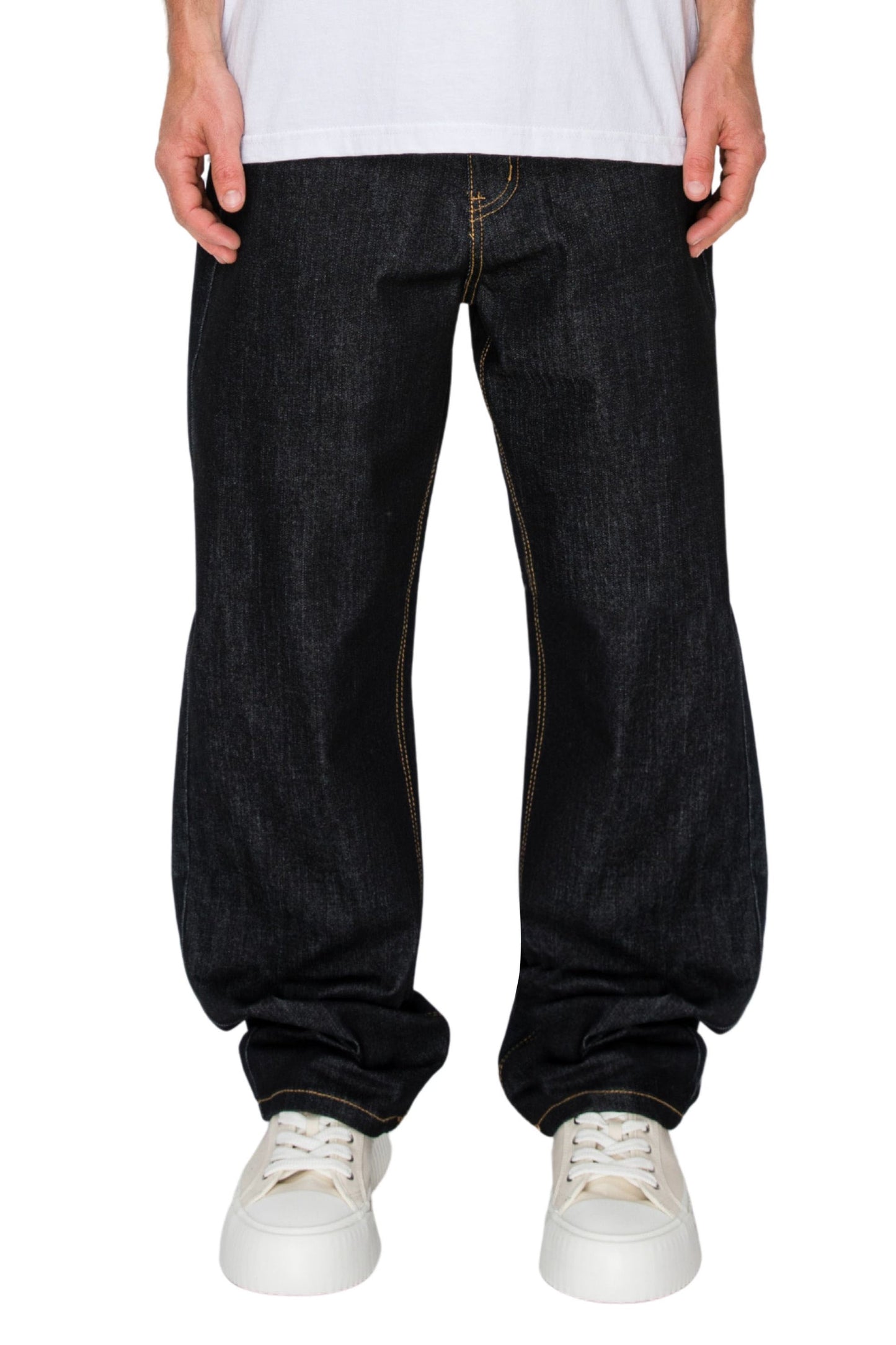 TERRA Essential Baggy Raw Denim Jeans