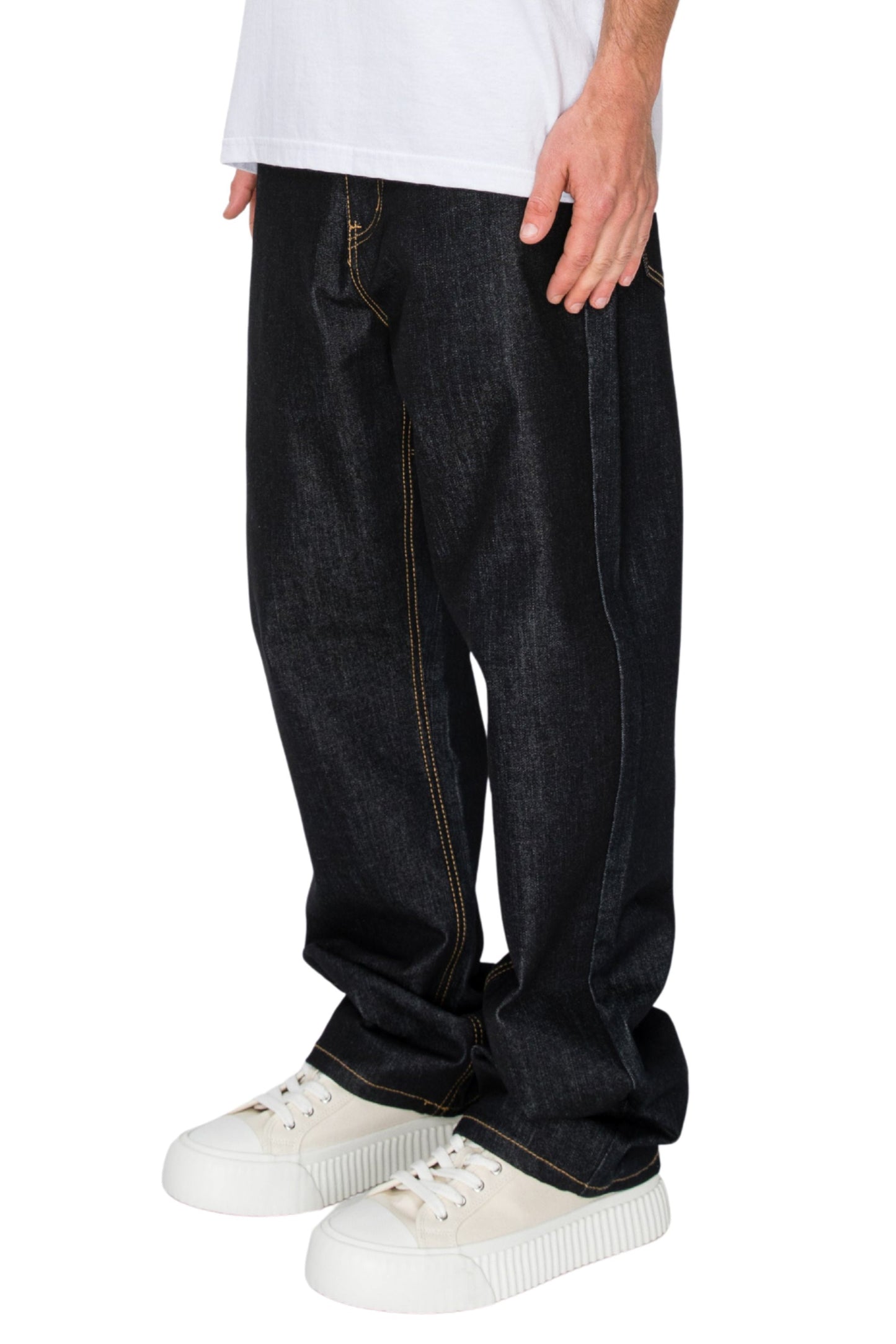 TERRA Essential Baggy Raw Denim Jeans