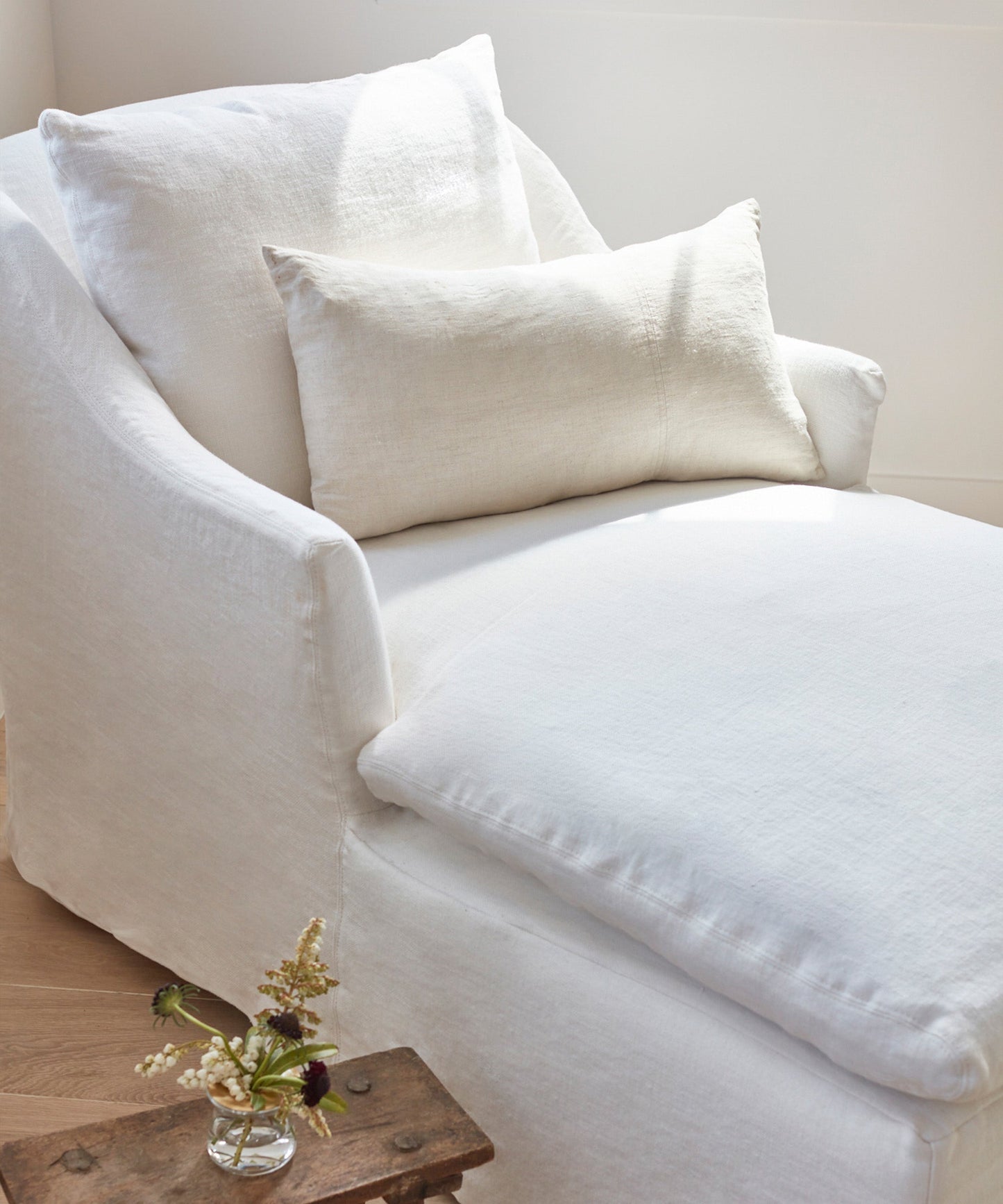 Miramar Chaise