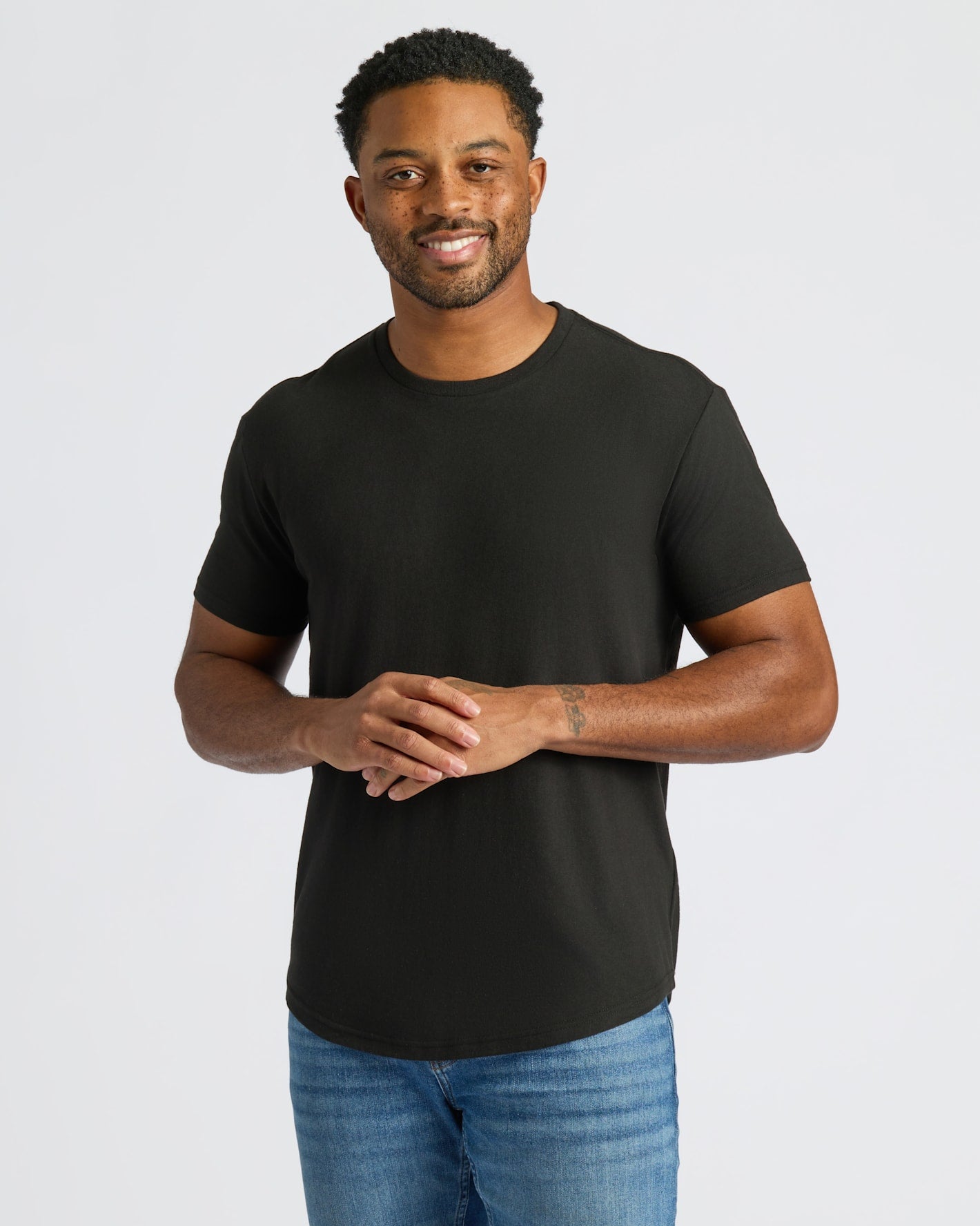 All Black Curved Hem Classic Crew Neck 10-Pack