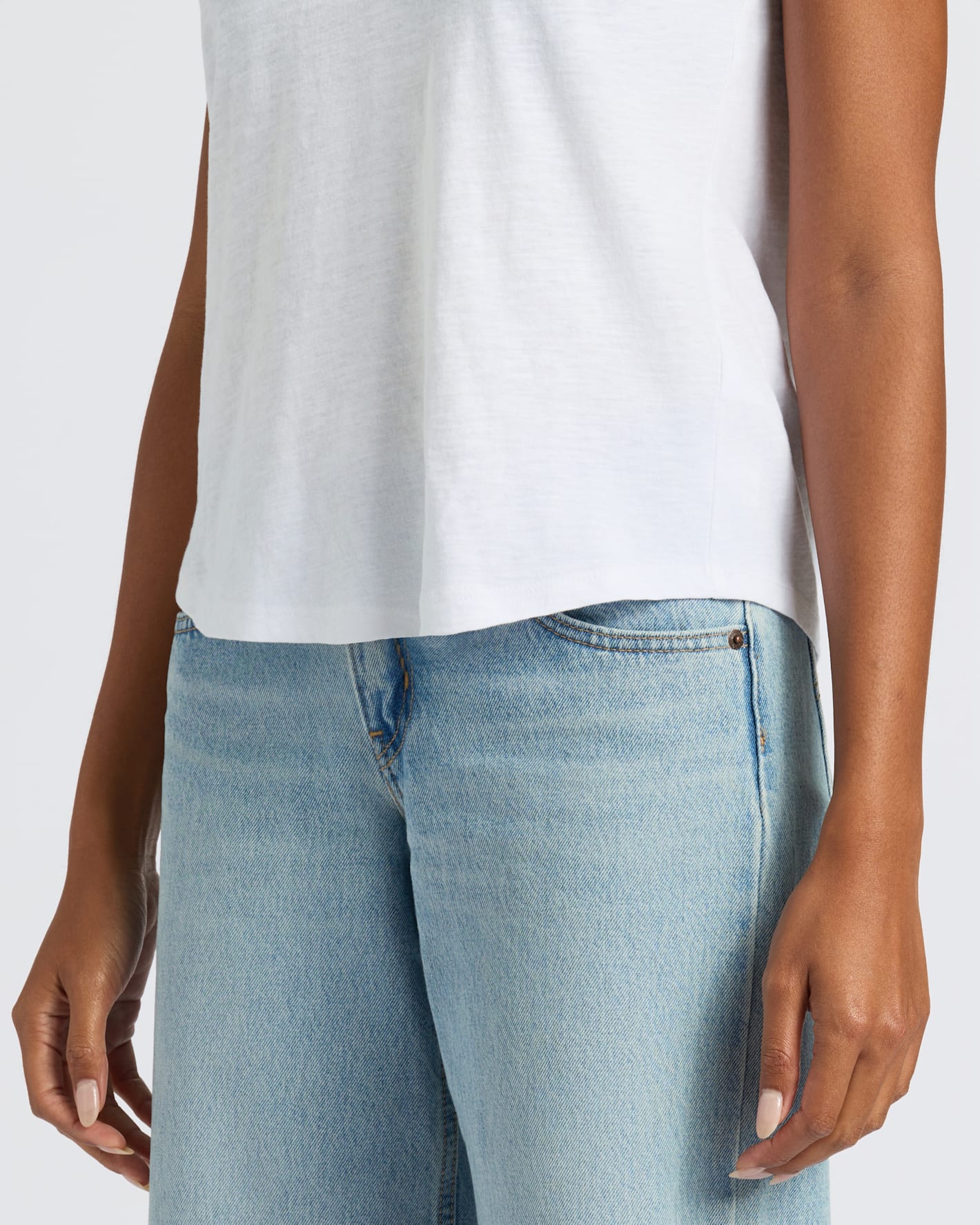 Womens Black & White Relaxed Slub V-Neck Tee 2-Pack