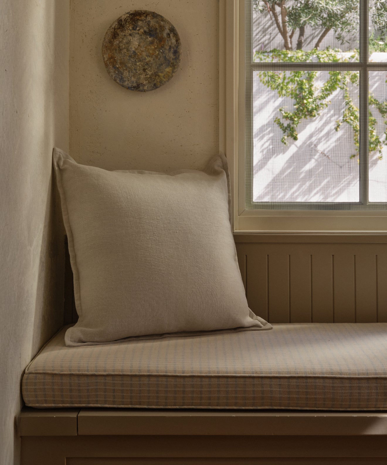 Adler Pillow