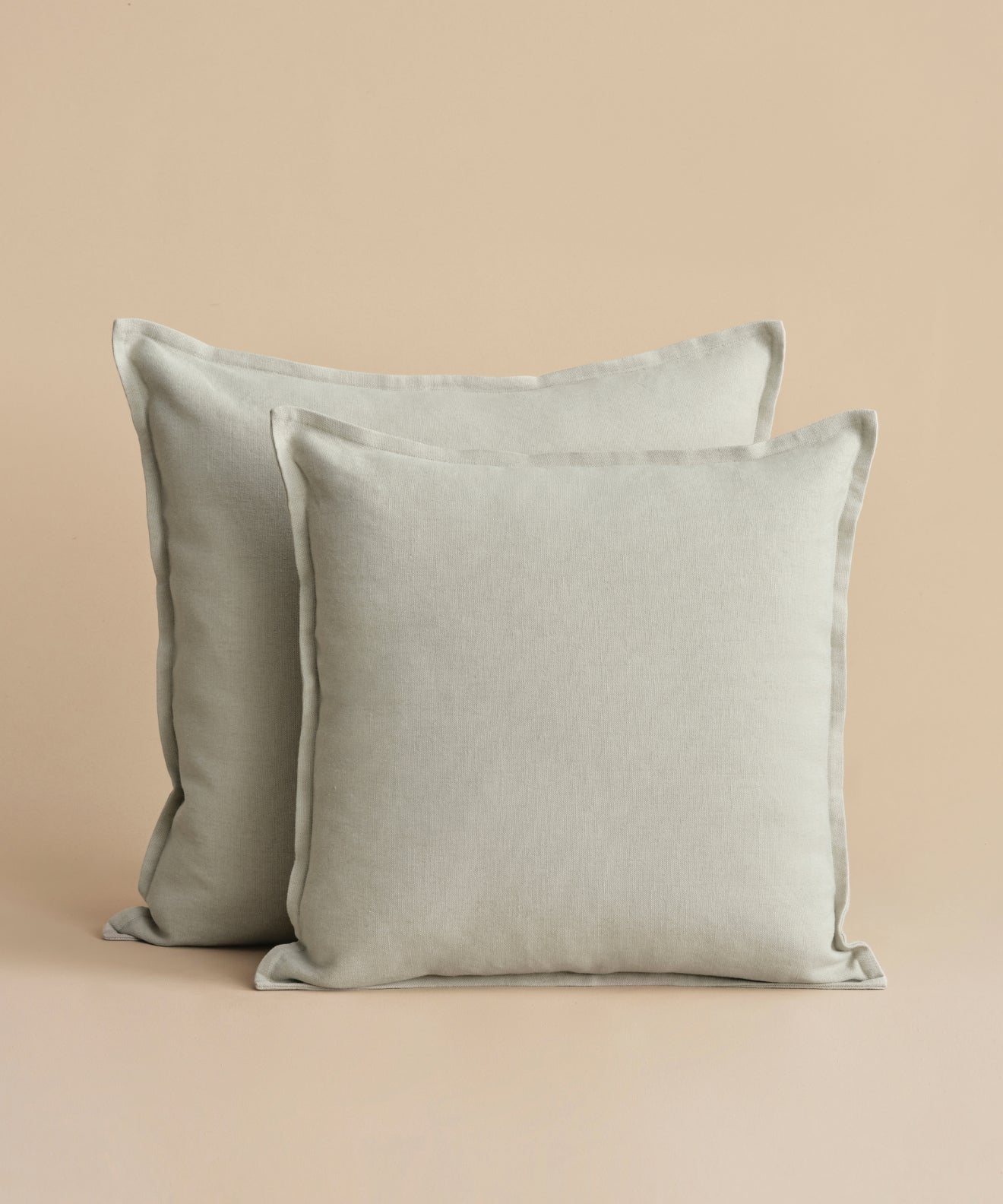 Adler Pillow