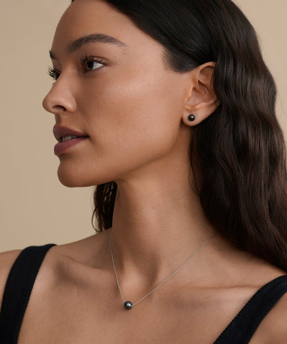 Philo Pearl Necklace