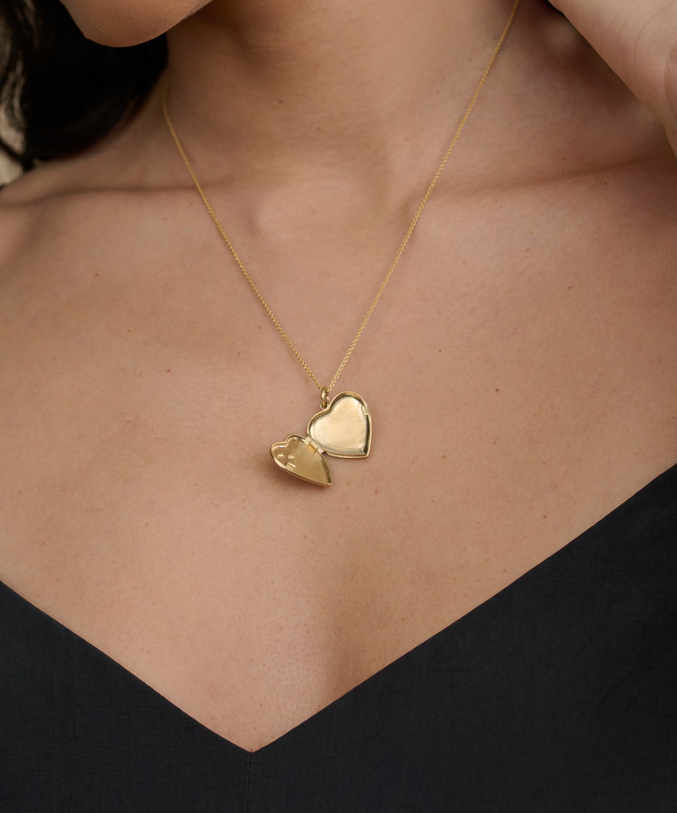 Bond Locket