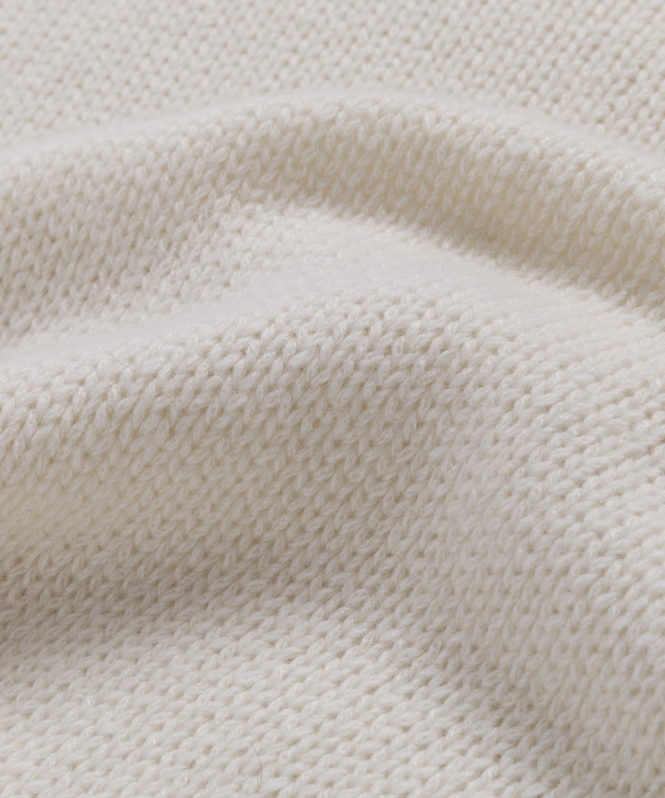 Cashmere Jet Turtleneck