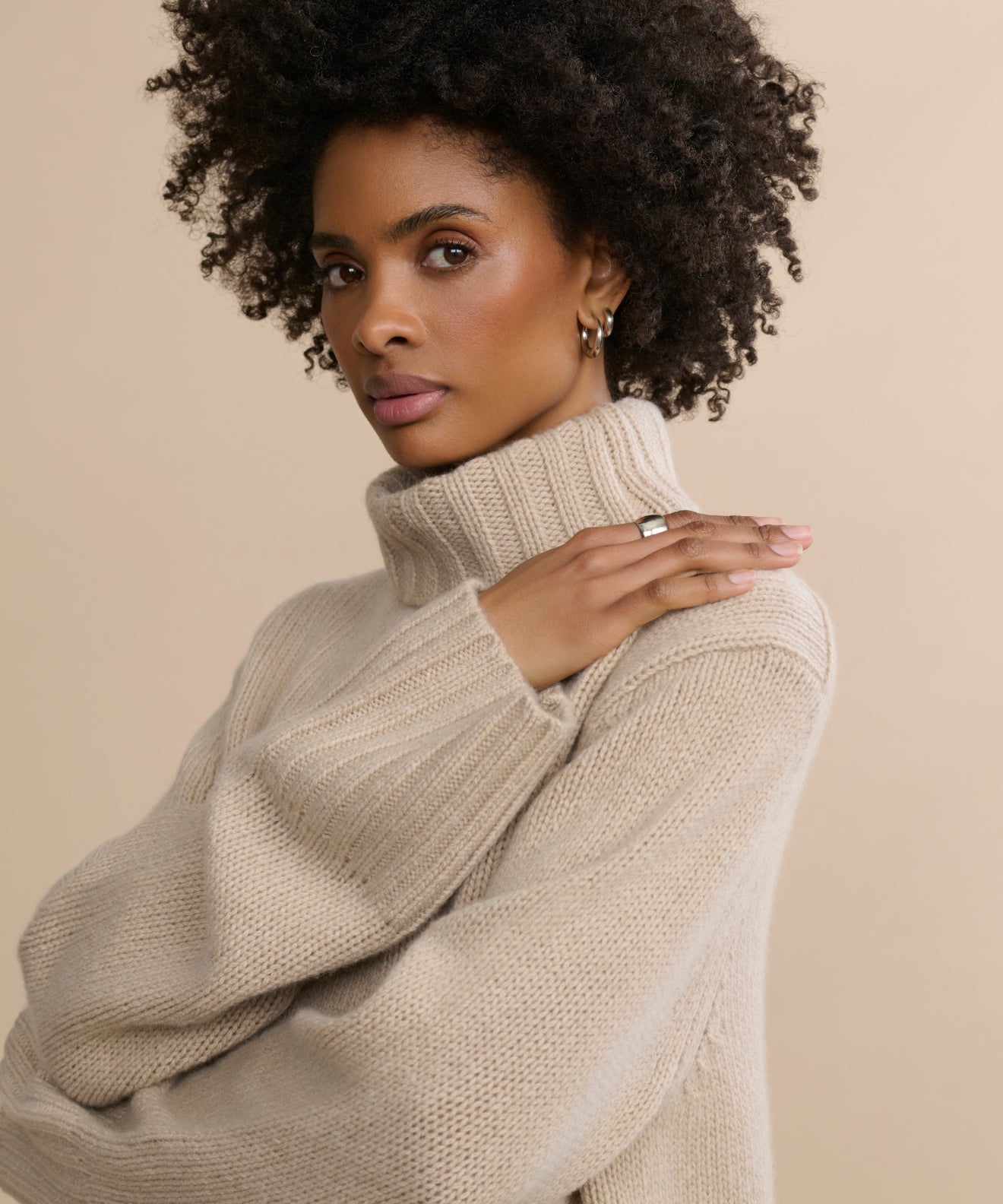 Cashmere Jet Turtleneck