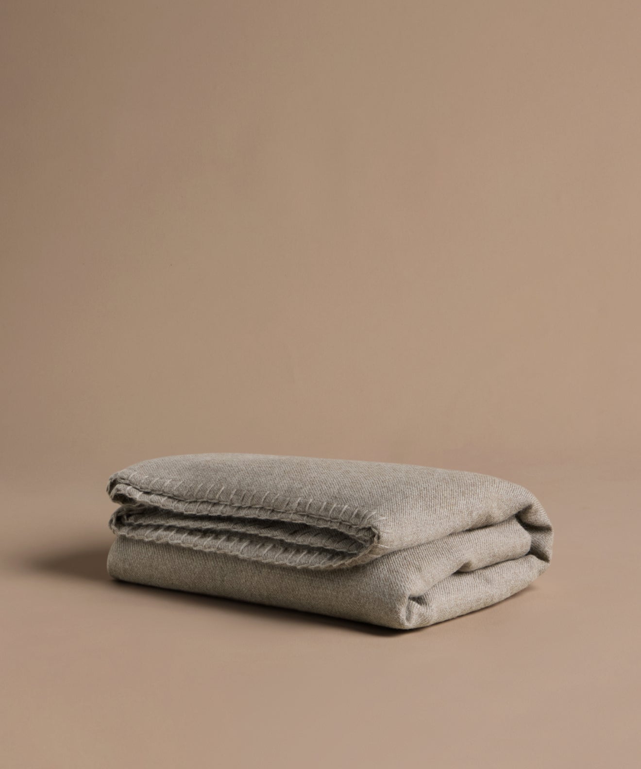 Chateau Alpaca Throw