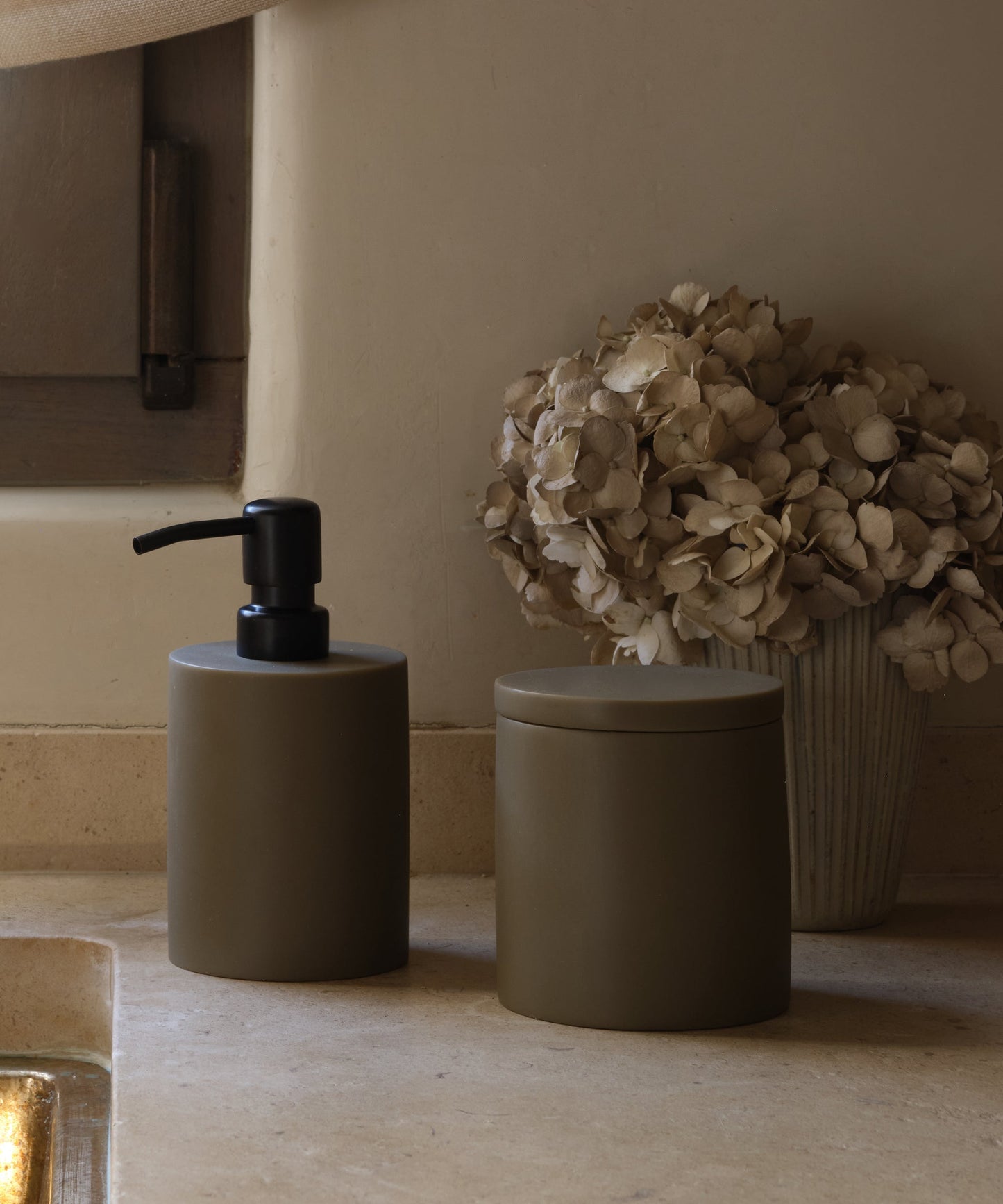 Coast Canister