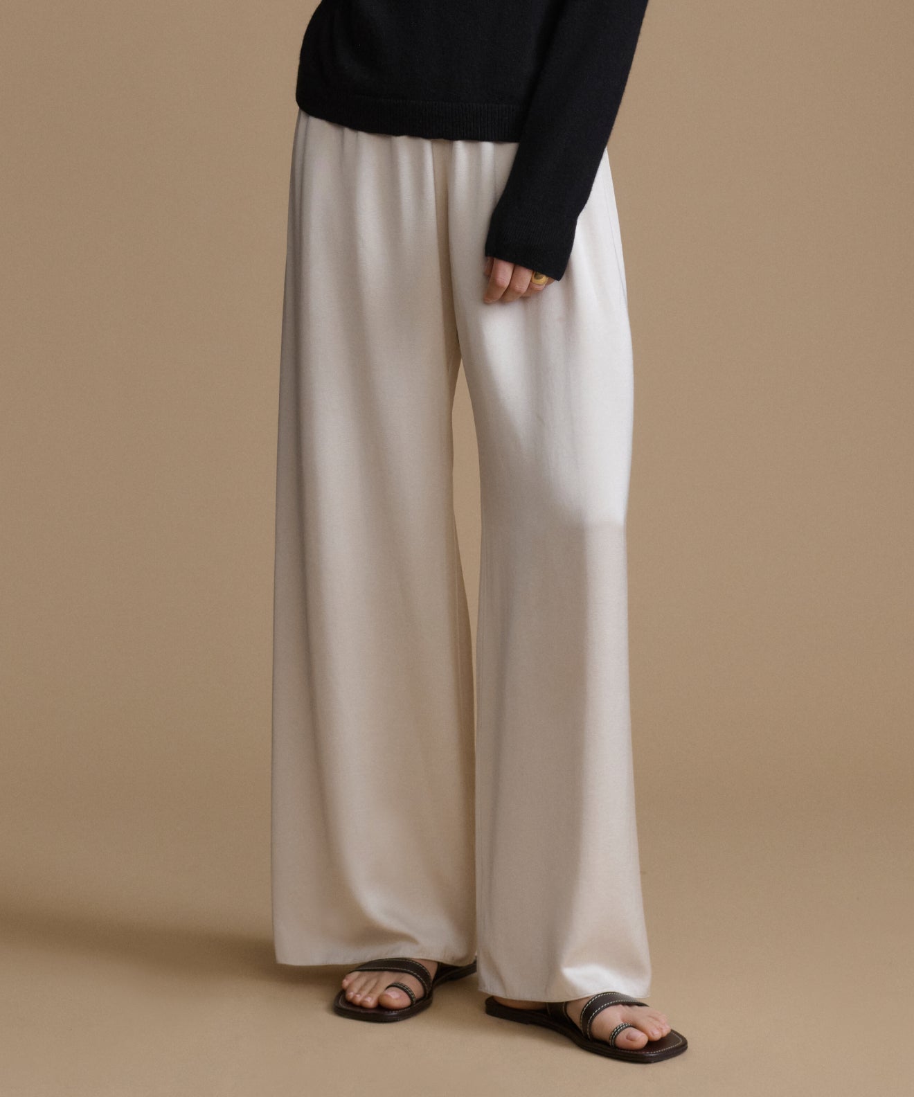 Demi Pant
