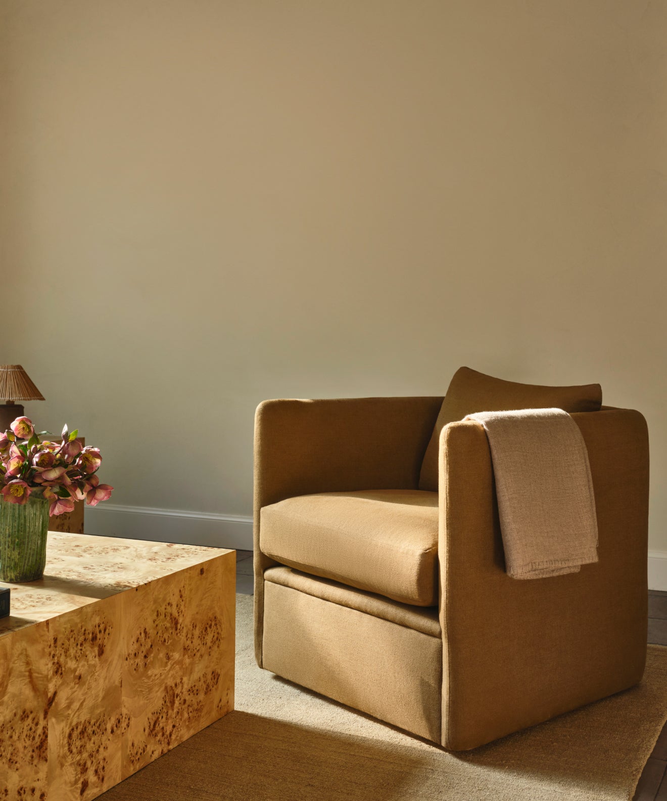 Dume Chair