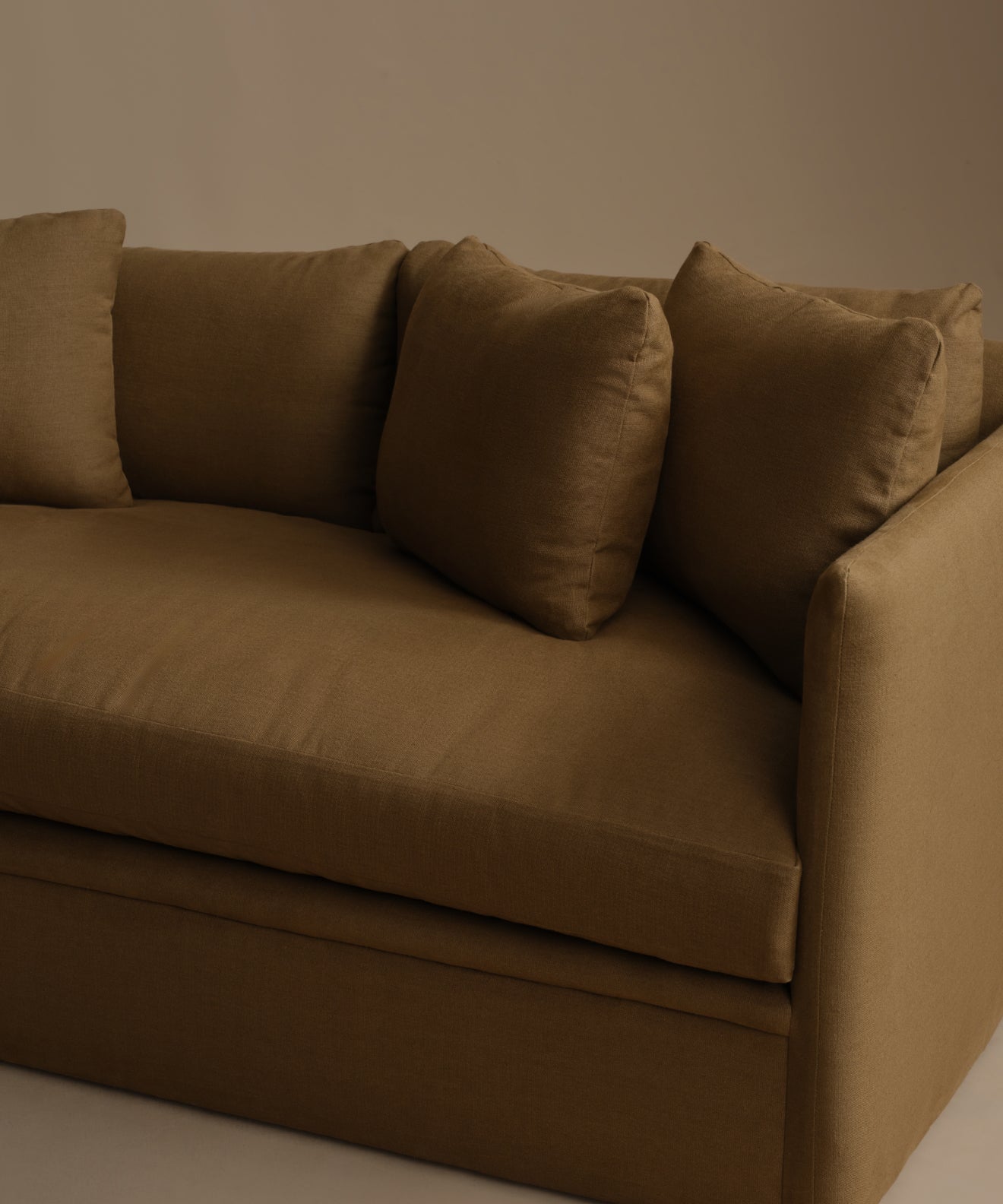 Dume Sofa