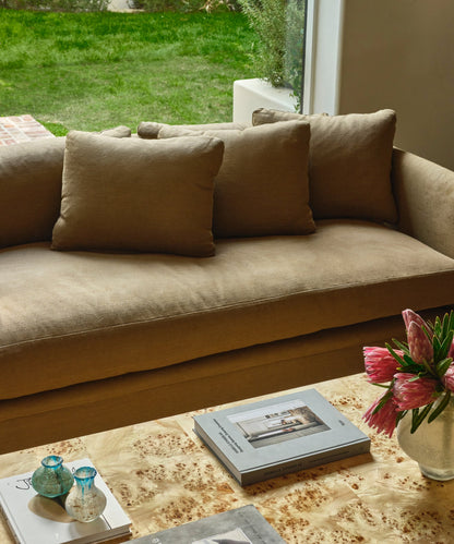 Dume Sofa