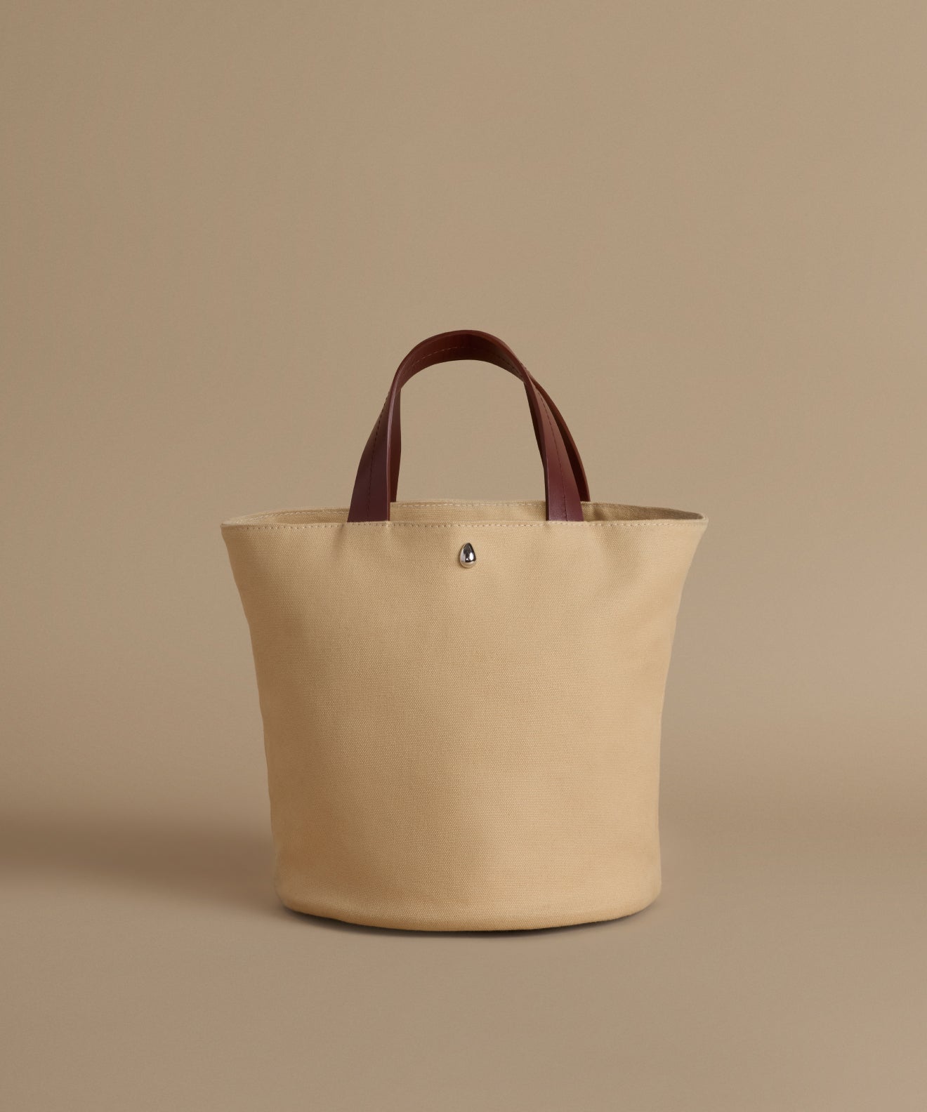 Gem Bucket Bag