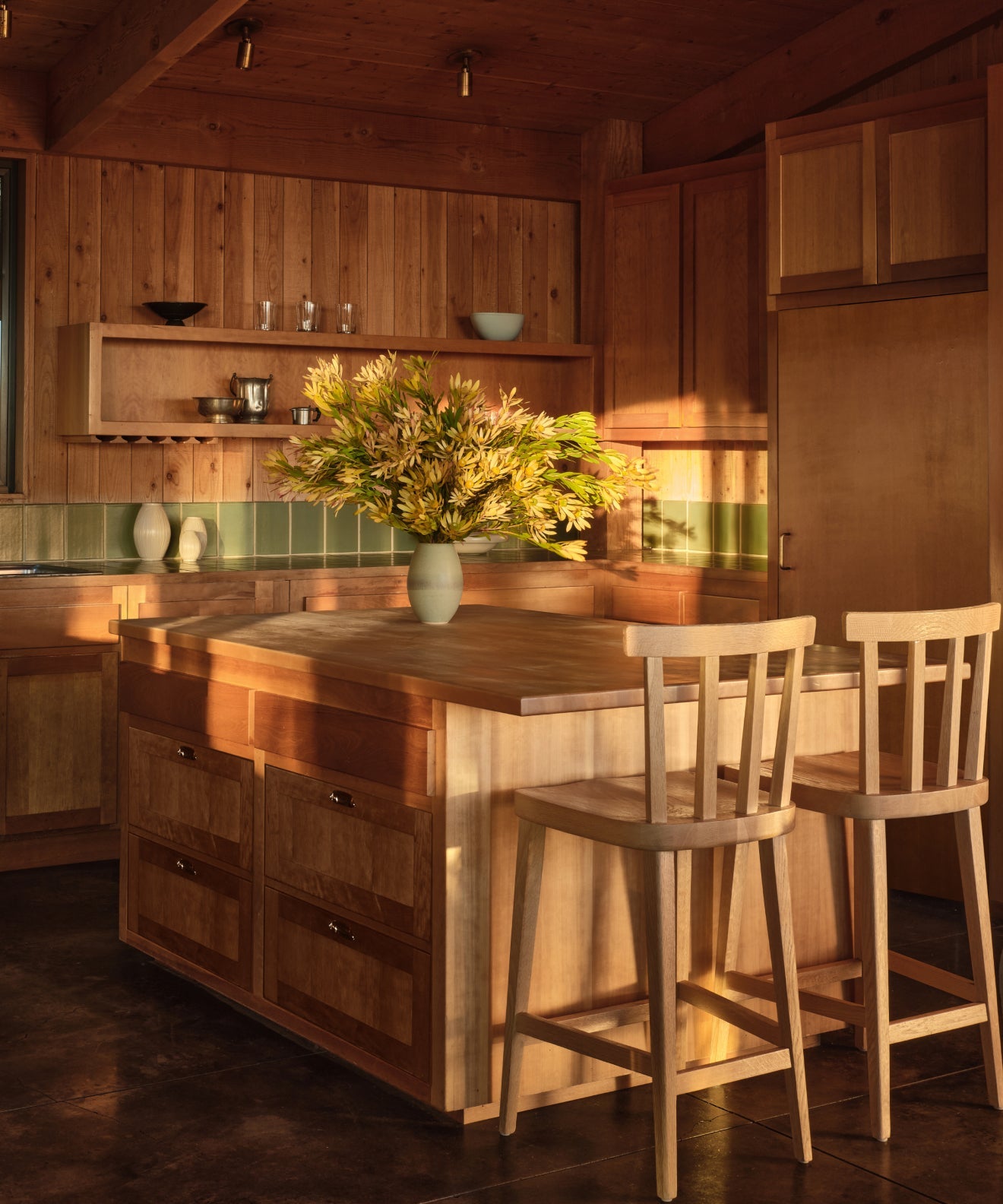 Hampton Counter Stool