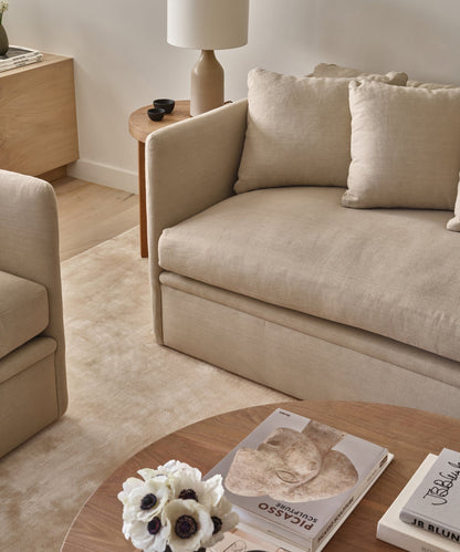 Dume Sofa