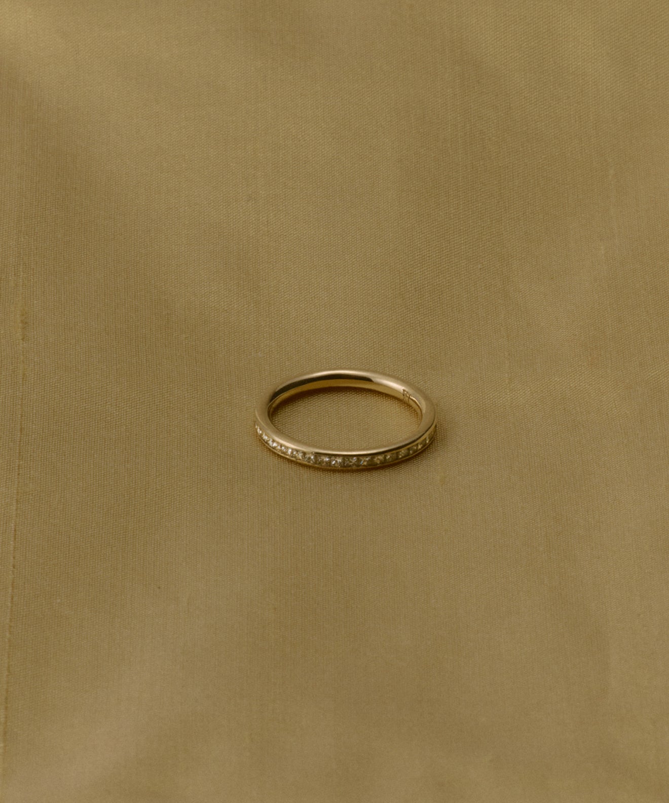 Iris Eternity Band
