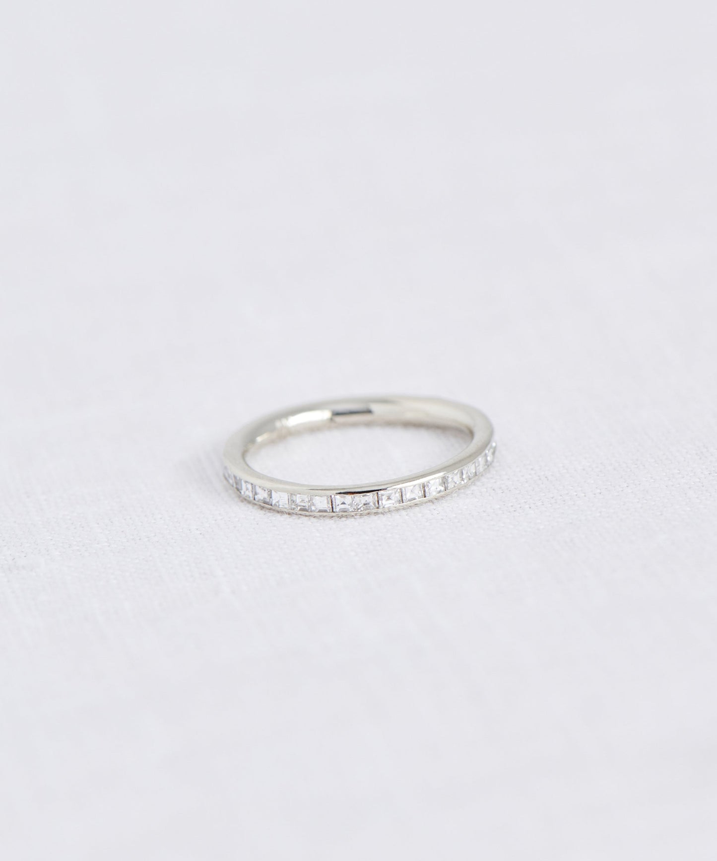 Iris Eternity Band