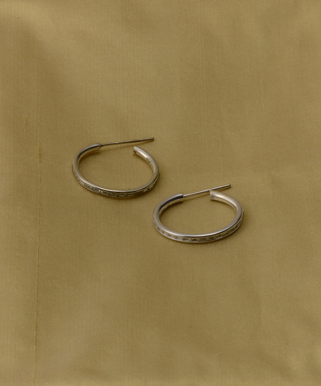 June Baguette Hoops