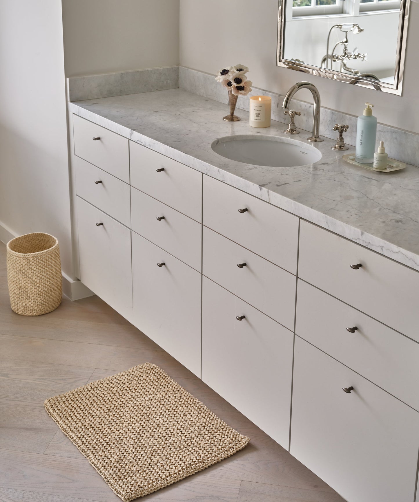 Laurel Waste Basket