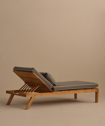 Outdoor Vista Lounge Chair