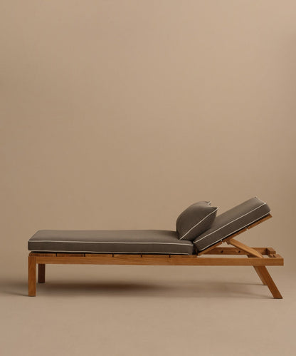 Outdoor Vista Lounge Chair
