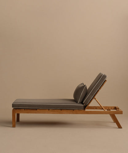 Outdoor Vista Lounge Chair