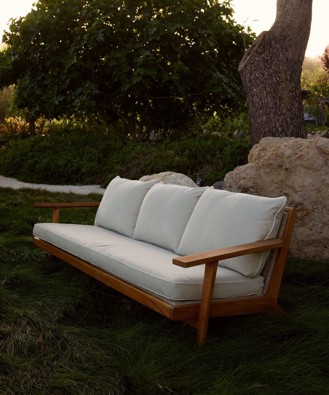 Outdoor Vista Sofa
