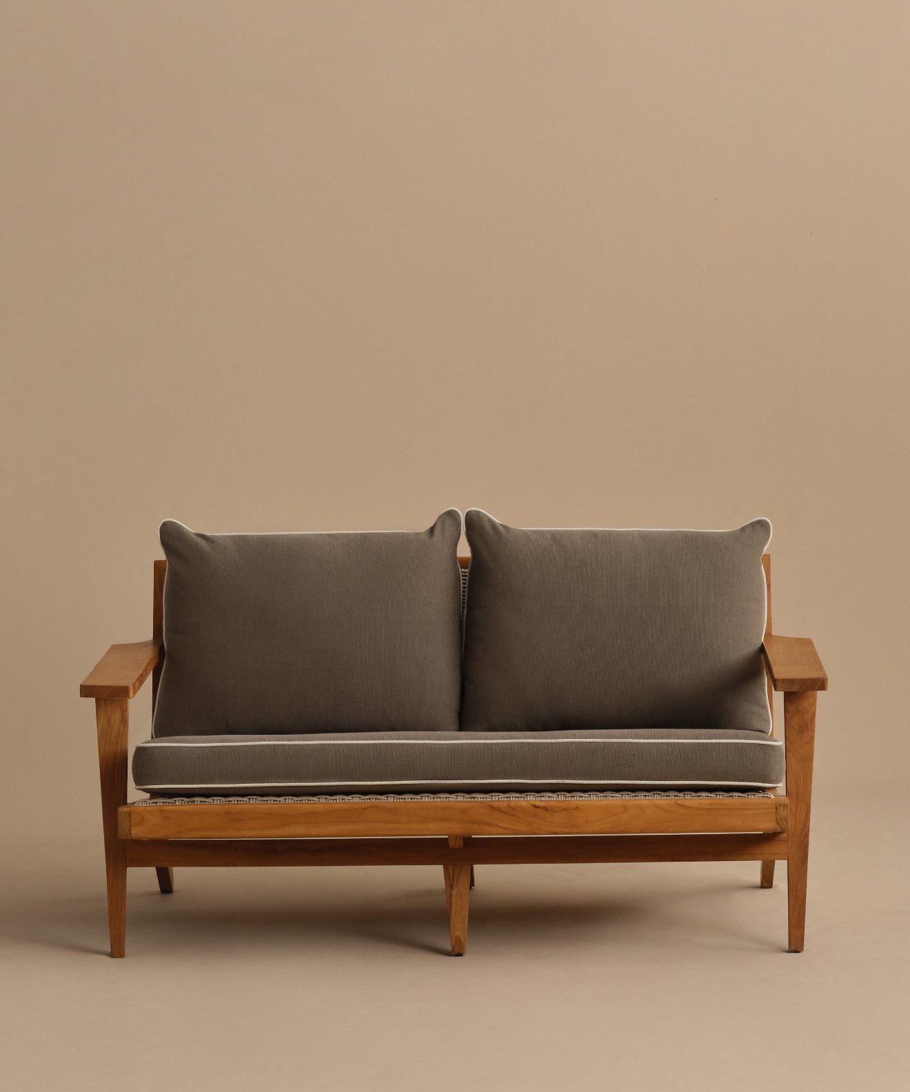 Outdoor Vista Sofa