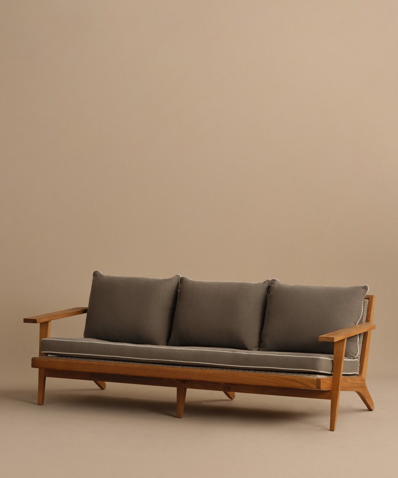 Outdoor Vista Sofa