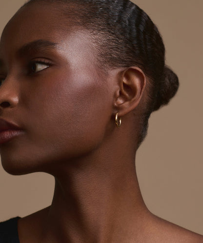 Small Eloise Hoops