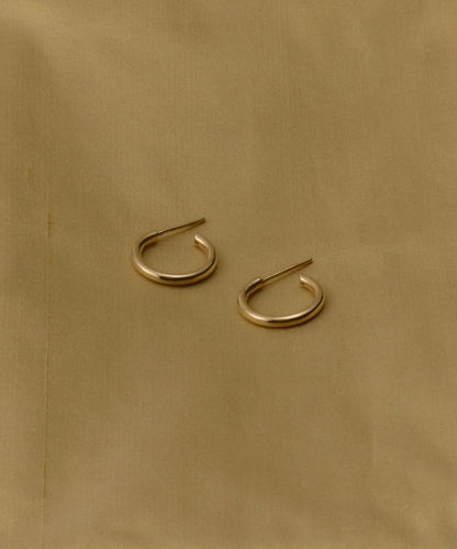 Small Eloise Hoops