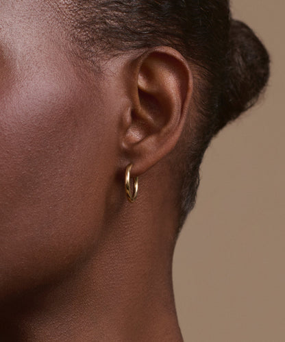 Small Eloise Hoops