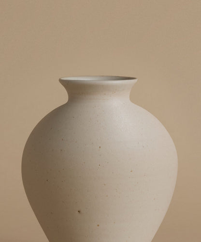 Urn Vase