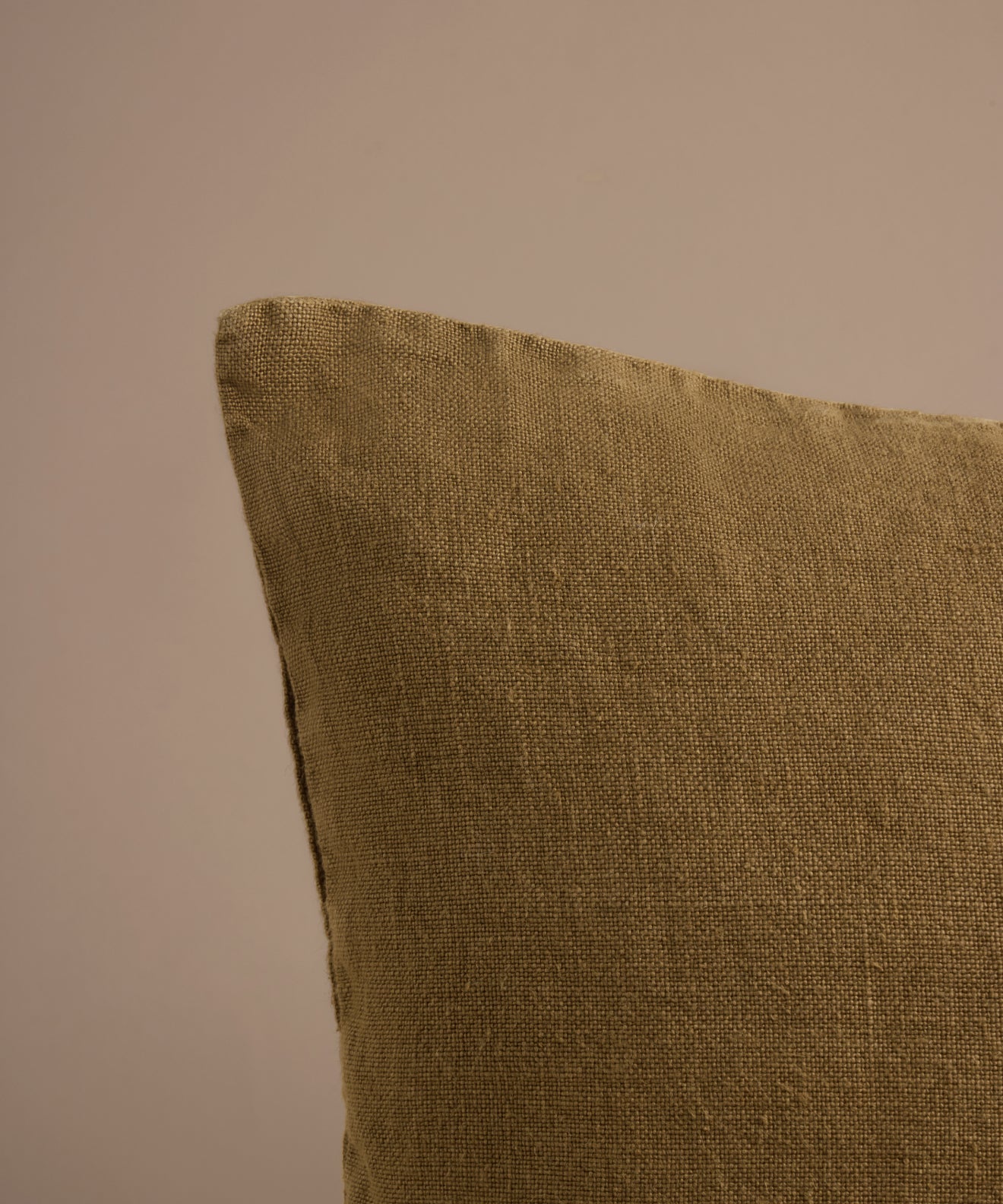 Vale Pillow